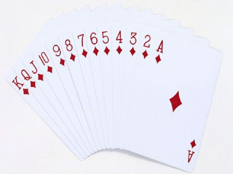 Sự bí ẩn của lá bài chất rô